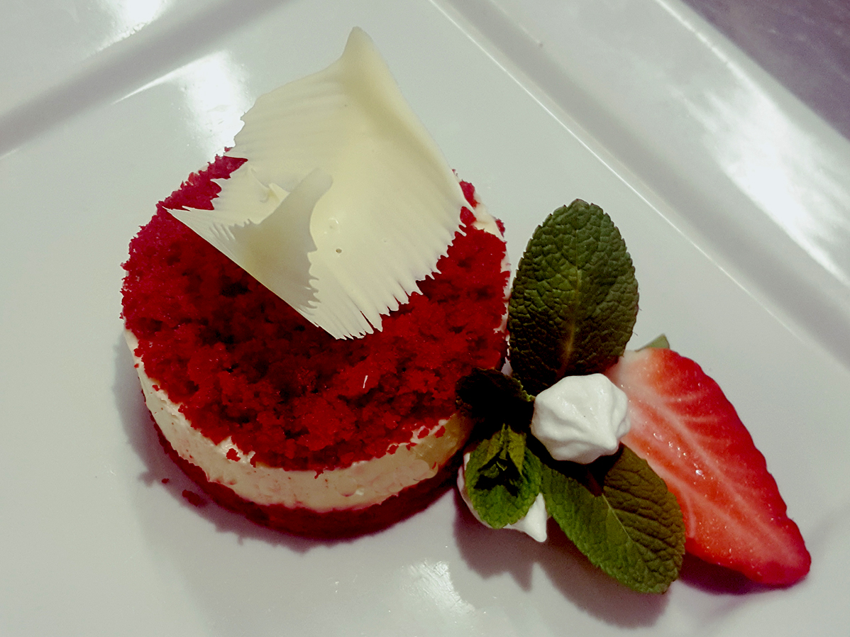 Red velvet Chessecake